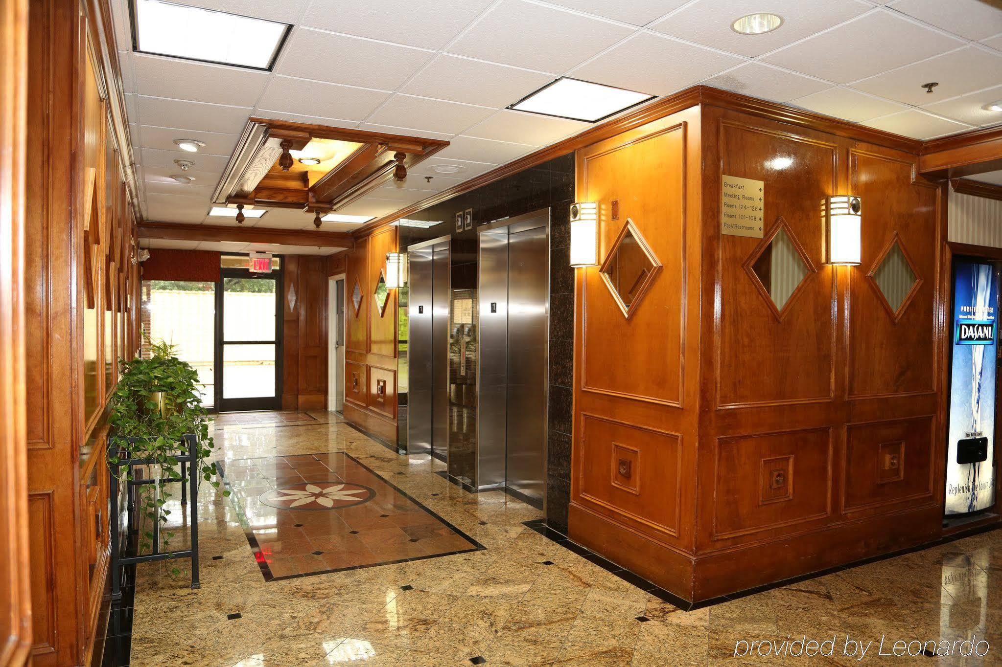 Comfort Inn & Suites Houston I-10 West Energy Corridor Buitenkant foto