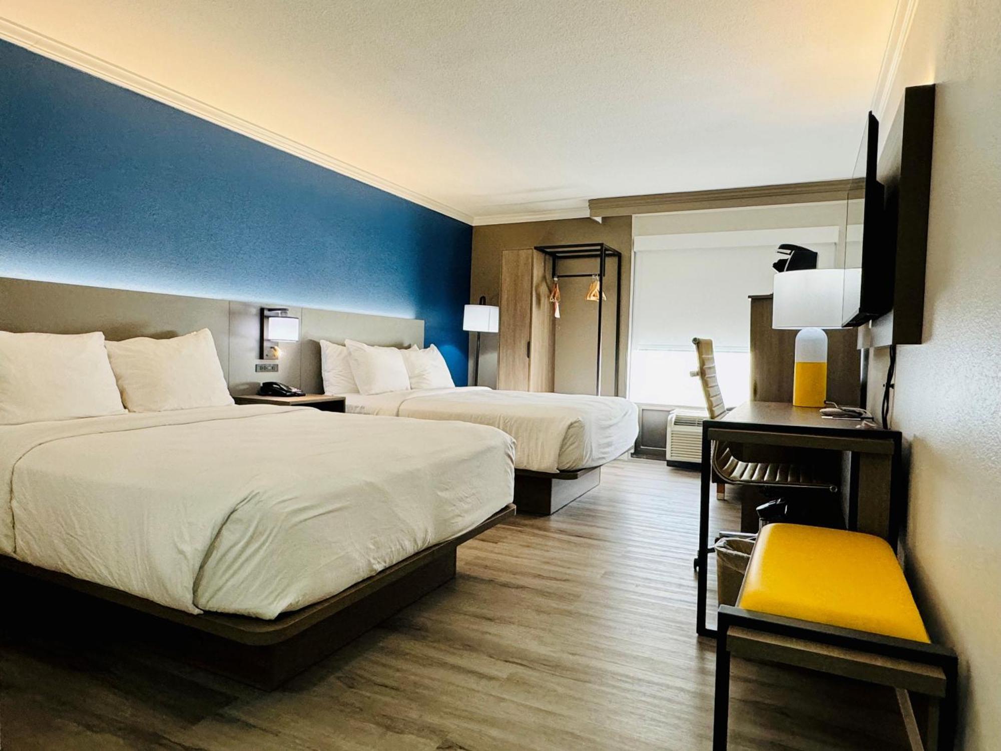 Comfort Inn & Suites Houston I-10 West Energy Corridor Buitenkant foto